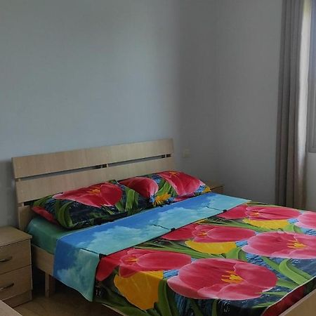 Guesthouse Isolde Vlorë Exterior foto