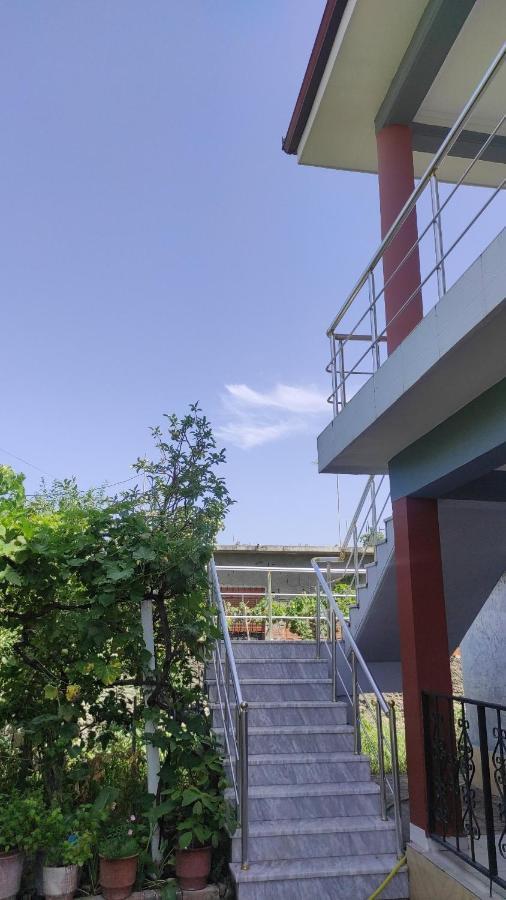 Guesthouse Isolde Vlorë Exterior foto